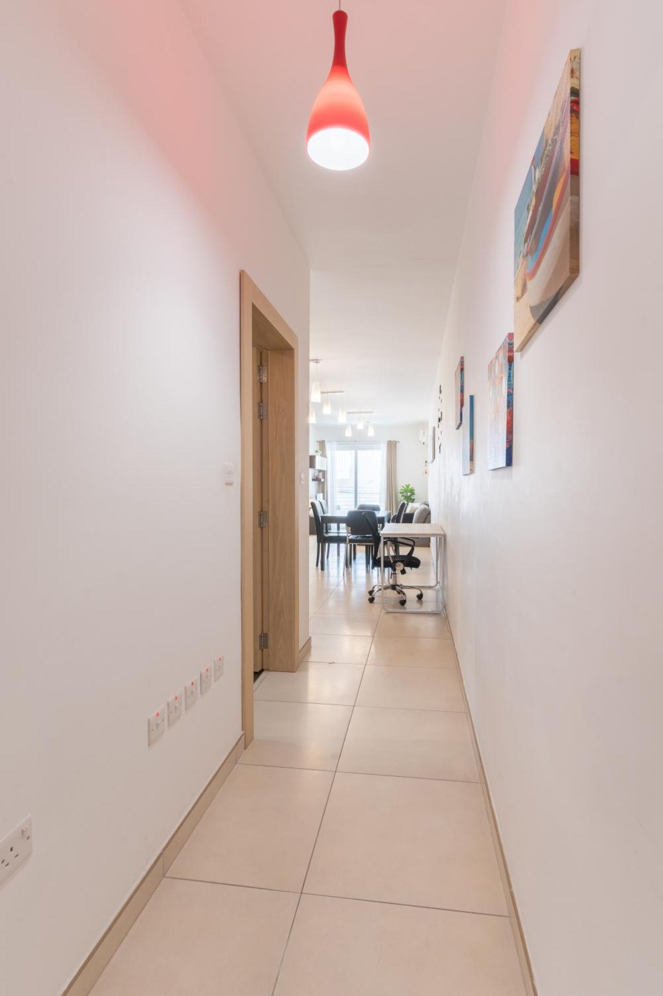 2 Bedroom In Central St Julians Prime Location In Paceville Apt 3 By Vaganza St. Julian's Exterior foto